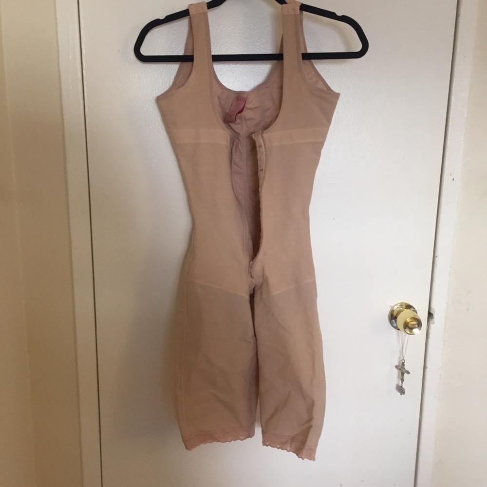 Columbian body shaper (faja) by Salome